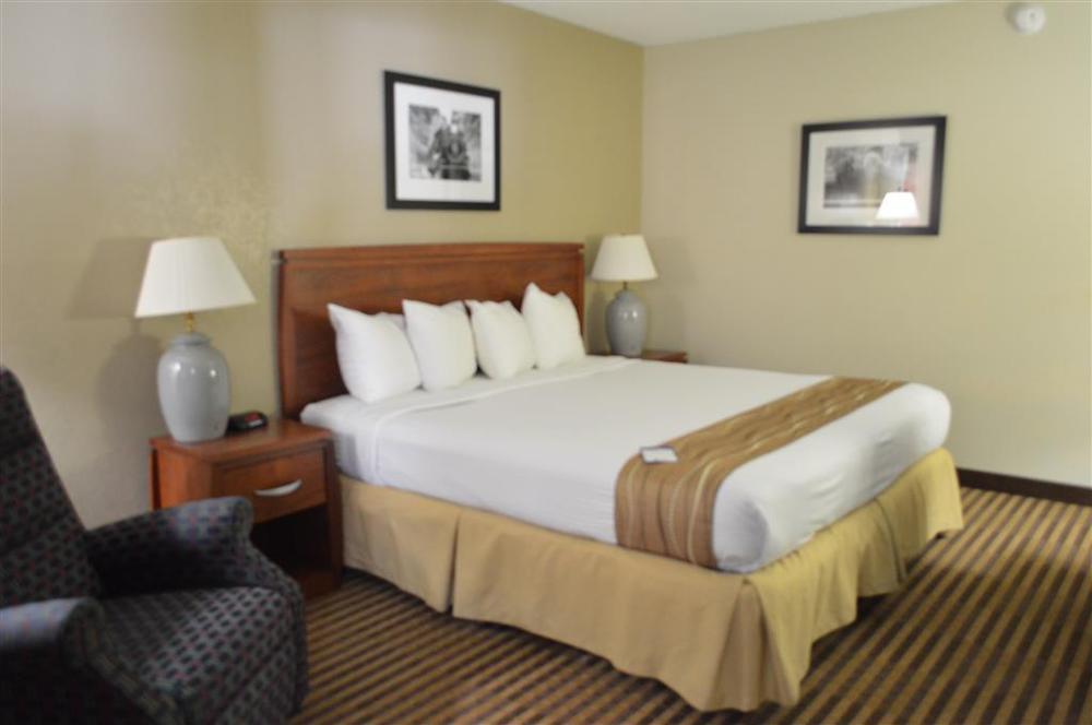 Best Western Hospitality House Емпория Стая снимка