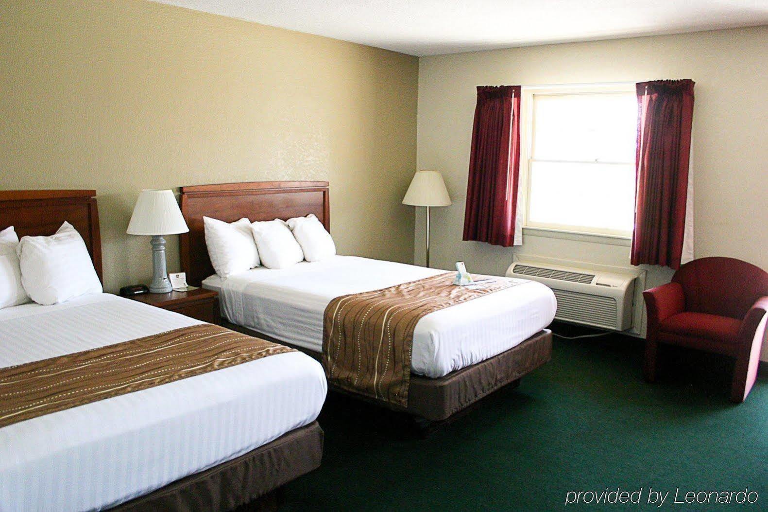 Best Western Hospitality House Емпория Стая снимка